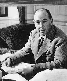 CS Lewis dans son bureau